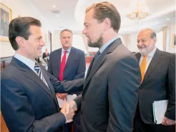  ?? /REFORMA ?? DiCaprio visitó al presidente mexicano en su despacho, para firmar un convenio de protección del Golfo de California, en el que participó también Carlos Slim.