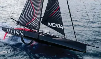  ??  ?? Hugo Boss di Alex Thomson. L’inglese è alla terza partecipaz­ione, vuole vincere e non lo nasconde.