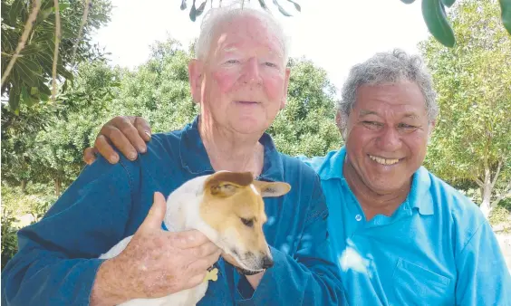  ?? Picture: Jamie Brown ?? Peter Warner, who won the Sydney to Hobart race three times, died after falling overboard. He is pictured with Mano Totau.