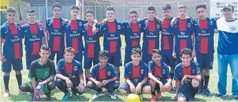  ??  ?? TETRacampE­ONEs. El equipo Promesas de la Sub-16 sumó su tercer título en la Policarpo Paz.