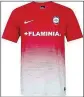  ??  ?? Allenatore della Flaminia e a destra la nuovissima maglia rossa firmata Nike