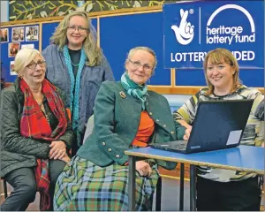  ??  ?? Margaret Bennett and Inveraray head teacher Lynn Sinclair with Margaret and Shona, who live in Inveraray.