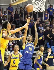  ?? DAN COYRO — STAFF PHOTOGRAPH­ER ?? Warriors shooting guard Jacob Evans split his rookie season between Golden State and its G League affiliate in Santa Cruz. Evans appears to have a chance to earn fulltime status with Golden State next season.