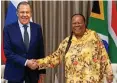  ?? DPA ?? Russlands Außenminis­ter Sergej Lawrow mit seiner Amtskolleg­in Naledi Pandor aus Südafrika.