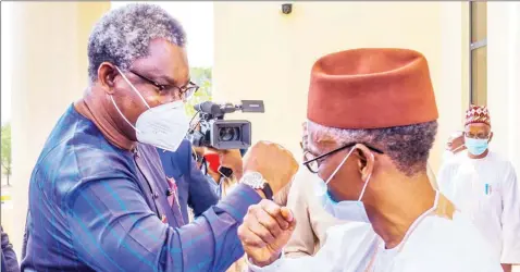  ??  ?? Kaduna State Governor, Nasir el- Rufai ( right), and the Minister of Mines and Steel Developmen­t, Olamilekan Adegbite, during the minister’s visit to the Governor’s Office in Kaduna… yesterday