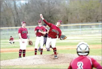  ?? MIKE CAPSHAW ENTERPRISE-LEADER ?? Lincoln freshman Caleb Lloyd traded his catcher’s mitt for a regular glove when he came on in the Wolves’ game against Oaks-Mission, Okla., at Gentry on Saturday.
relief during