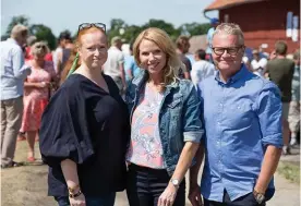  ?? Bilder: SVT ?? LEDER. Programled­are är Sofia Rågenklint och domare och värderings­män är Maria Granström och Mats Bergstrand.