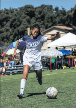  ?? Photo courtesy of John Duncan ?? Master’s forward and Valencia High grad Jasmine Parada leads the Mustangs with 12 goals this season. Master’s is 12-3 on the year.