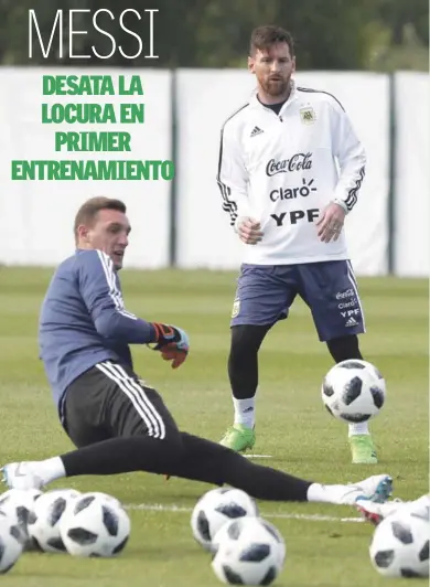  ?? FOTO EFE | DISEÑO JULIO ANÍBAL RAMÍREZ (EFE) ?? Lionel Messi, de Argentina, aparece durante los entrenamie­ntos antes del Mundial de Rusia ayer en la ciudad de Brónnitsi.