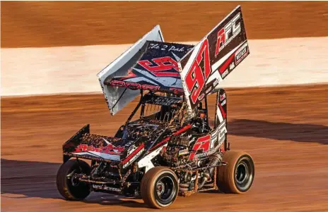  ?? Photo: 44 Photograph­y ?? RISING STAR: Toowoomba teenager Tarhlea Apelt will be out to continue her rise in the Formula 500 ranks at Toowoomba Speedway tomorrow night.