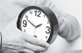  ?? JUAN MOYANO TNS ?? The European Commission recently proposed to end daylight saving time, possibly as soon as next year, believing the practice is outdated.