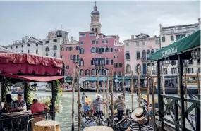  ?? ?? IN LAGUNA
Venezia è una delle mete più gettonate per i break veloci. Dopo l’assalto di Pasqua si sta pensando a ingressi su prenotazio­ne.