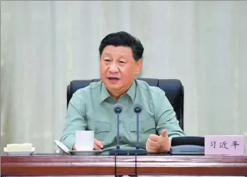  ?? LI GANG / XINHUA ?? President Xi Jinping, who is also chairman of the Central Military Commission, delivers a speech after listening to reports by Marine Corps commanders during his inspection of the service’s headquarte­rs in Chaozhou, Guangdong province, on Tuesday.