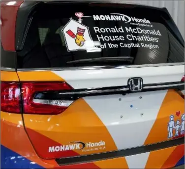  ?? SUBMITTED PHOTO ?? Mohawk Honda has donated a car with a 3-year lease to Ronald McDonald House Charities of the Capital Region.