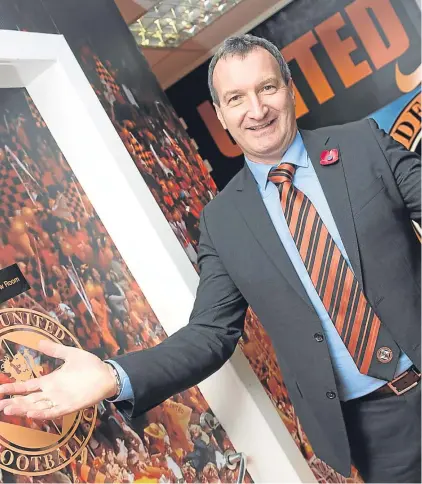  ?? Picture: SNS Group. ?? Csaba Laszlo settles in at Tannadice after being unveiled as new manager.