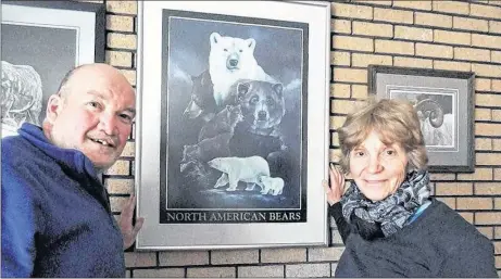  ?? ROSALIE MACEACHERN PHOTO ?? Cheryl and Alasdiar Veitch’s New Glasgow home is filled with keepsakes from their 20 years in the Canadian north but it hasn’t stopped them from jumping into a number of local groups and projects, including the Cape to Cape Trail.