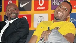  ?? / LEFTY SHIVAMBU/GALLO IMAGES ?? Coach Steve Komphela and Itumeleng Khune address the media yesterday.