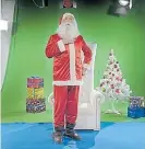  ??  ?? Santa Claus. En el estudio.