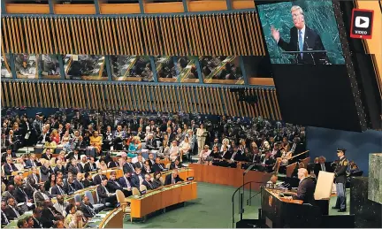  ?? SPENCER PLATT / AFP ?? Asamblea. El presidente Donald Trump se dirige a los líderes mundiales durante la 72ª Asamblea General de las Naciones Unidas en la sede de la ONU.