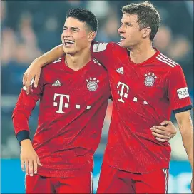  ??  ?? James Rodríguez, protagonis­ta El colombiano celebra el triunfo con Thomas Müller FOTO: EFE