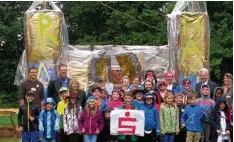  ?? Foto: Jonas Klimm ?? Der Kreisjugen­dring hat mit Kindern eine eigene Stadt auf dem Zeltplatz Rücklen mühle gebaut.