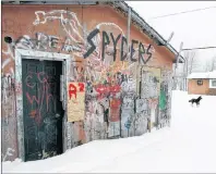  ?? CP PHOTO ?? An abandoned house is shown on the Pikangikum First Nation on Friday, January 5, 2007.