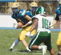  ?? JANE THERESE/SPECIAL TO THE MORNING CALL ?? Wilson’s Nathan King looks for an opening during Saturday’s home game against Pen Argyl. It was the two schools’ 100th consecutiv­e meeting.