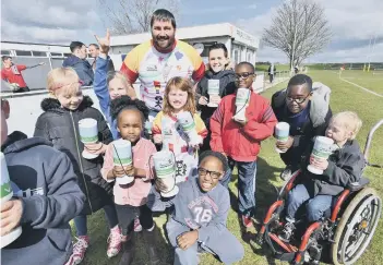  ??  ?? Little Miracles at Peterborou­gh Rugby Club