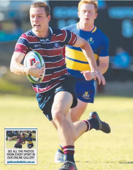  ?? Picture: GLENN HAMPSON ?? TSS inside centre Tyler Wright breaks through the Toowoomba Grammar defence during their big win.