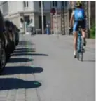  ?? FOTO LUDO MARIËN ?? Kopenhagen gebruikt een systeem met groene ledlampjes naast het fietspad.