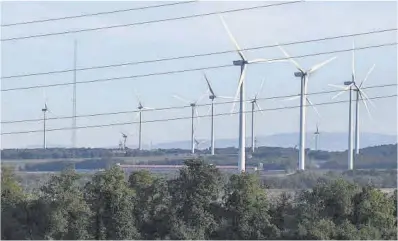  ?? Jordi Cotrina ?? Un parque eólico en el término municipal de Veciana, en la provincia de Barcelona.