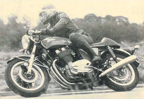  ?? ?? John Nutting hustles the amazing Laverda Jota to a top speed of a fraction under 140mph at the Motor Industry Research Associatio­n’s test track.