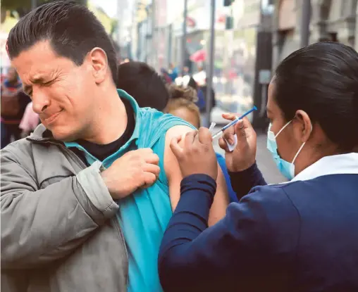  ?? ROMINA SOLÍS /EL SOL DE MÉXICO ?? La última campaña de vacunación contra la influenza estacional comenzó en octubre del año pasado