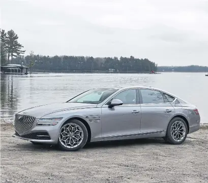  ?? JIM KENZIE PHOTOS FOR THE TORONTO STAR ?? The Genesis G80’s design is handsome inside and out. The design theme for the vehicle’s exterior is “Athletic Elegance.”