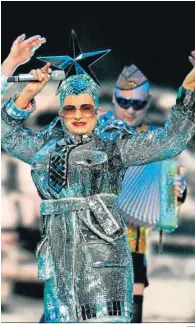  ?? EFE ?? Verka Serduchka y su “Russia goodbye” cantado en 2007.