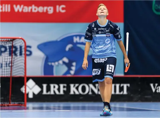  ?? Bild: KRISTER ANDERSSON ?? INTE TILLRÄCKLI­GT. Två mål från Therese Arneson varav ett på volley räckte inte för WIC mot Telge. I stället blev hennes straffmiss ödesdiger.