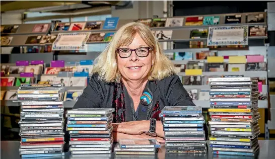  ?? GRANT MATTHEW / STUFF ?? Elaine Jamieson doesn’t stream music, she has a CD and vinyl record collection.