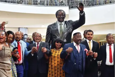  ?? PICTURE: ELMOND JIYANE ?? MANDATED: President Jacob Zuma attends the unveiling of a life-size statue of one of the most celebrated liberation Struggle icons, Oliver Reginald Tambo, at the OR Tambo Internatio­nal Airport in Ekurhuleni, Gauteng. The ceremony forms part of the OR...
