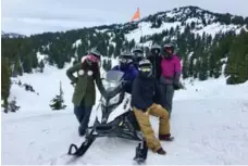  ?? EMMA YARDLEY ?? Our all-women group mastered 20 kilometres of snow trails.