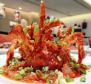  ??  ?? Spicy Chili Crab using Papa Bear chili oil prepared by Novotel’s Chef Edwin Infante.