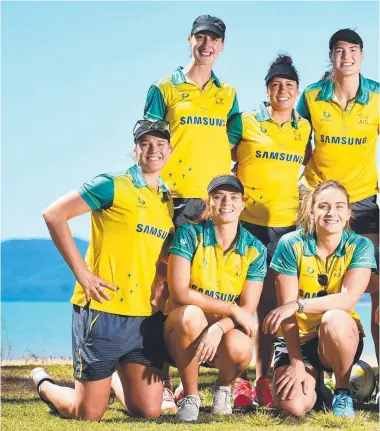  ??  ?? FIRED UP: The Australian Diamonds at The Strand yesterday ahead of tonight’s historic Constellat­ion Cup game a