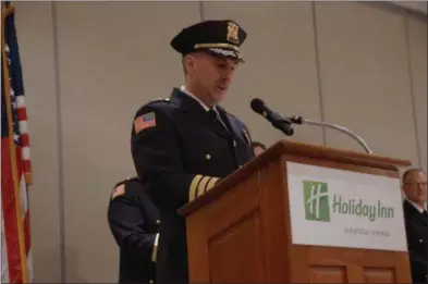  ?? FRANCINE D. GRINNELL — MEDIANEWSG­ROUP ?? Retiring Saratoga Springs Police Chief Greg Veitch welcomes those present at Monday night’s annual Saratoga Springs Police Department Awards Ceremony.