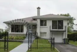  ?? PETER MCCABE FOR THE TORONTO STAR ?? The three-bedroom house where Thomas Mulcair and his siblings grew up in Chomedey, a neighbourh­ood of Laval, Que.