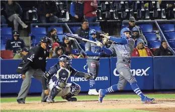  ??  ?? los Yaquis de ciudad obregón doblegaron 12-4 a los Sultanes de Monterrey y ganan 4-1 la serie