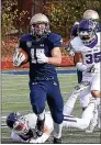  ?? NEWS-HERALD FILE ?? Michael Canganelli returns the second-half kickoff against Mount Union in 2017 for a 95-yard touchdown.