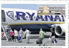  ??  ?? L’aéroport de Dinard - Pleurtuit a accueilli 121 697 passagers l’an dernier, principale­ment sur les deux lignes à destinatio­n de l’Angleterre proposées par la compagnie Ryanair (Archives).