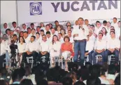  ??  ?? Renán Barrera Concha, candidato del PAN a la alcaldía de Mérida, en su discurso en la pasada toma de protesta de los aspirantes