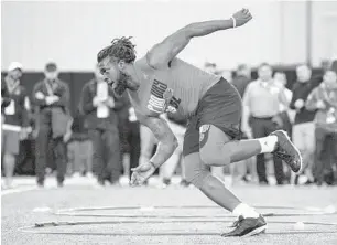  ?? LAUREN BACHO/AP ?? drills during Florida’s football pro day March 27 in Gainesvill­e.