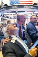  ?? Foto: AFP ?? An der Wall Street ist nicht mehr allen Akteuren ganz wohl.