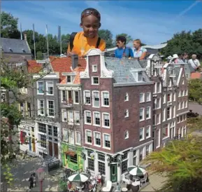  ?? PICTURES: SHUTTERSTO­CK ?? UNIQUE REPRESENTA­TION: No visit to the Holland is complete without taking in Madurodam on the outskirts of The Hague.